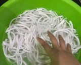 Hình bước làm 4 của món [Series cô Anh không biết nấu] Mứt dừa trái ngang