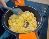 Foto del paso 1 de la receta: Milhojas de queso fresco y compota de manzana