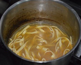 Foto del paso 1 de la receta: Pasta salteada mar y montaña