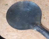 A picture of step 3 of Mooli parantha.