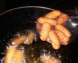 A picture of step 7 of Jaggery kulkuls.