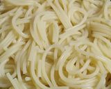 एग हाका नूडल्स (egg hakka noodle recipe in marathi) रेसिपी स्टेप 1 फोटो 