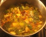 Foto del paso 3 de la receta: Sopa contundente de verduruchas