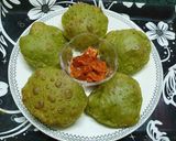 A picture of step 4 of Palak Masala Puri.