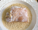 Foto del paso 2 de la receta: Rollitos de pollo al yogur con relleno