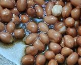A picture of step 1 of Masala Aalo peanut.