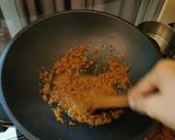 รูปขั้นตอนการทำที่ 2 ของ ซี่โครงหมูผัดเผ็ด