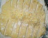 Foto langkah ke 4 dari resep Roti Kepang Keju.