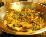 A picture of step 4 of Aromatic, spicy, and healthy pilaf with basil Pesto and vegetables.