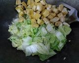 Foto langkah ke 8 dari resep Tumis sawi tahu.