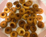 Φωτογραφία βήματος 7 της συνταγής Mini Donuts 🍩 με μηχανή για donuts ❤️