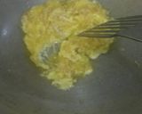 Foto langkah ke 5 dari resep Nasi goreng cabai hijau.