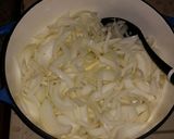 A picture of step 1 of French Onion Soup.