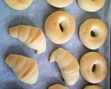 Foto del passaggio 7 della ricetta Ciambelle morbidissime al forno