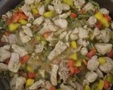 Foto del paso 4 de la receta: Pechuga al Pesto con Vegetales