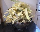 A picture of step 1 of Corn silk and husk tea, Don’t throw away No.6.