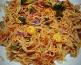 A picture of step 5 of Vegetable Noodles.