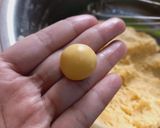 Foto langkah ke 3 dari resep Thumbprint Cookies.