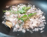 Foto del paso 4 de la receta: Habitas con gambas