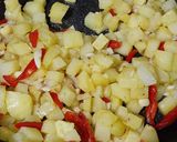 Foto langkah ke 3 dari resep Kentang Bumbu Kecap.