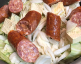 A picture of step 1 of Cabbage and sausage.