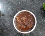 A picture of step 2 of Khatti - Meethi Pani-puri.