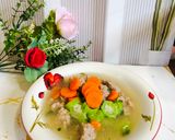 Foto langkah ke 7 dari resep Sup Bakso Wortel Gambas simpel.