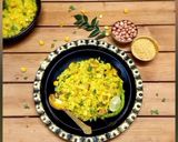 A picture of step 4 of Corn Poha.