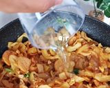 Foto langkah ke 4 dari resep Kwetiau Goreng.