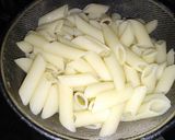 A picture of step 1 of Chilli pasta.