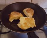 Foto del paso 4 de la receta: Tostadas francesas versión salada