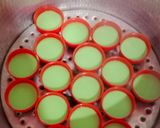 Foto langkah ke 5 dari resep Kue Lumpang Khas Palembang (Lembut, Kenyal, Berlesung).