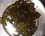 तवा मिर्च मसाला फ्राई (Tava Mirch masala fry recipe in Hindi) रेसिपी चरण 3 फोटो