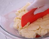 A picture of step 4 of Crisply Crumbly Potato Pie with Moist Filling.