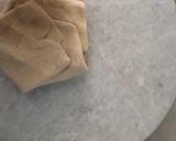 A picture of step 2 of Onion Paratha.