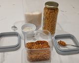 Foto del paso 1 de la receta: Cocina de subsistencia: Garbanzos de bote con Arroz express