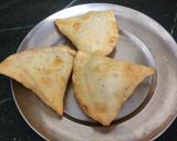 A picture of step 8 of Samosa.