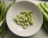 Foto del paso 2 de la receta: Habitas frescas y alcachofas, con chorizo y huevo
