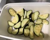 Une image de l'étape 7 de Duo d'aubergines, tomate et gingembre.