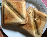 A picture of step 7 of Beef Toasties.