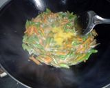 Foto langkah ke 5 dari resep Orek Pelangi.