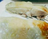 Foto langkah ke 8 dari resep Easy Juicy Steam Chicken dengan saus daun bawang.