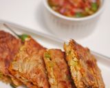 Foto langkah ke 4 dari resep Martabak Telor Lumpia Isi Ayam.