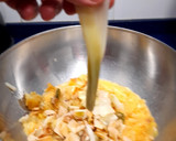 Foto del paso 5 de la receta: Tortilla de calçots y pimiento rojo