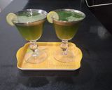 A picture of step 9 of Mint margarita.