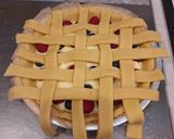 Foto del passaggio 7 della ricetta Crostata con Crema Pasticcera e Frutti di Bosco