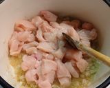 Tejszínes-sajtos csirkemell recept fázis 2 fotója