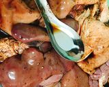 Hình bước làm 2 của món Phá Lấu Lòng Heo