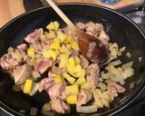 Une image de l'étape 6 de Porc sauté au citron confit,oignon et marinade.