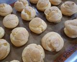 รูปขั้นตอนการทำที่ 7 ของ ชูครีมไส้ทะลัก (choux cream)